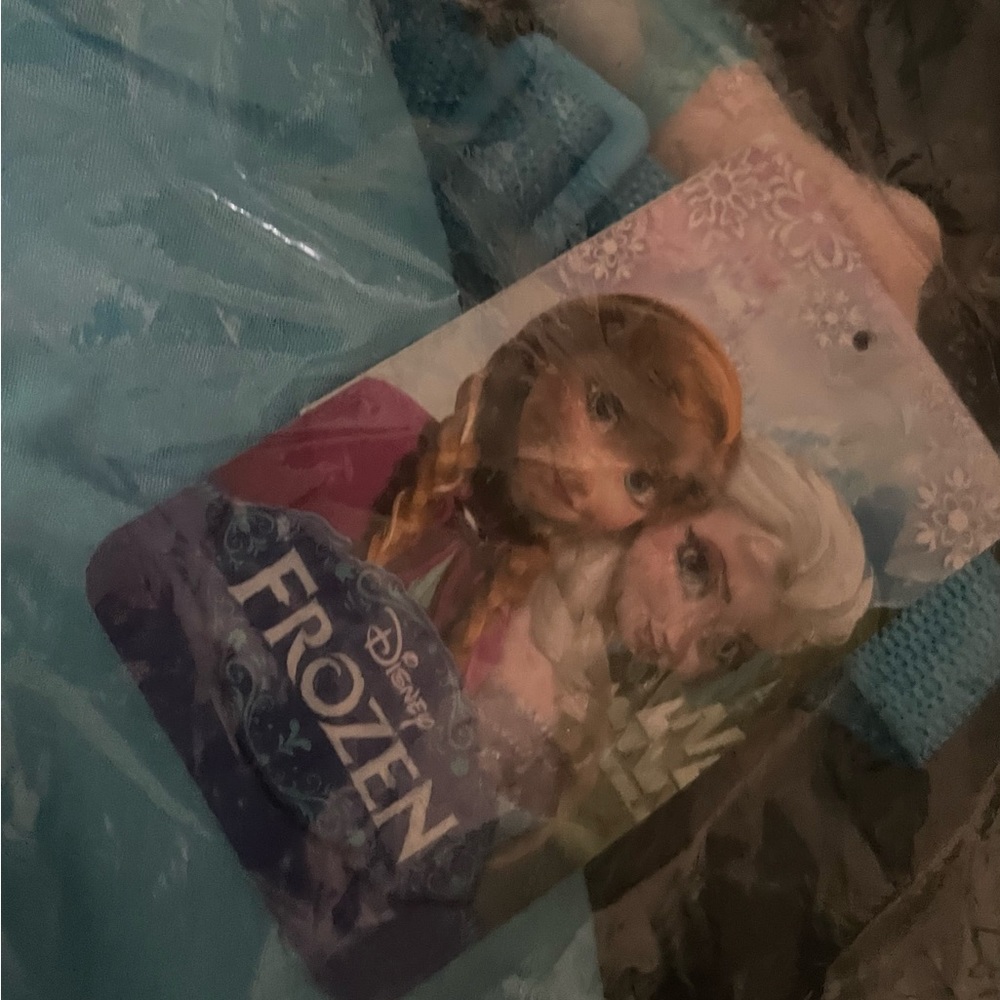 Frozen - Picture 4 of 4